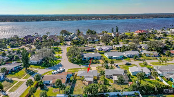 $1,900 | 152 Longwood Drive, Ormond Beach, FL 32176
