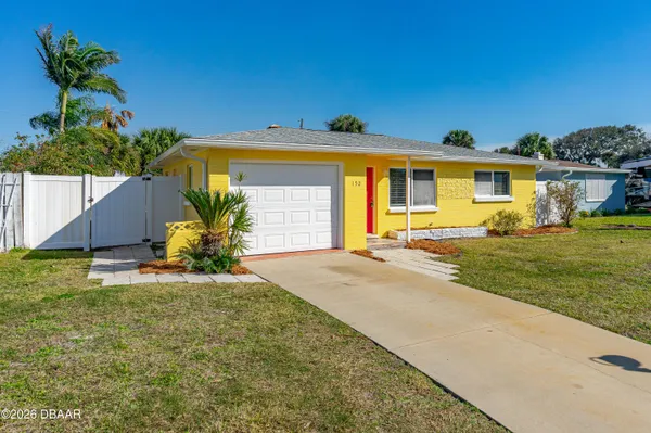 $1,900 | 152 Longwood Drive, Ormond Beach, FL 32176