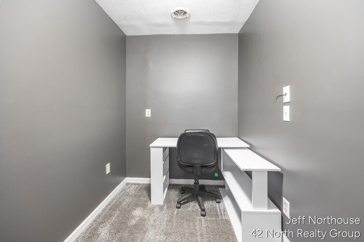 11769 Old Belding Road Northeast Belding, MI 48809 - Photo 15 of 19 11769-Old-Belding_015