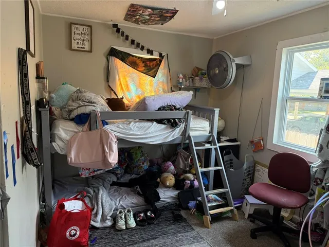 $119,000 | 725 West 3rd Street, Pittsburg, KS 66762