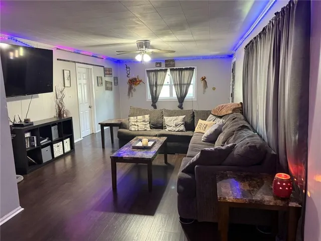 $119,000 | 725 West 3rd Street, Pittsburg, KS 66762