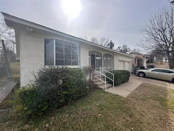 $1,950 | 3528 Keyridge Drive, Dallas, TX 75241