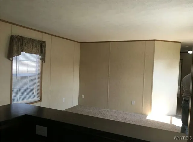 $79,900 | 109 B Elmhurst Drive, Lockport, NY 14094