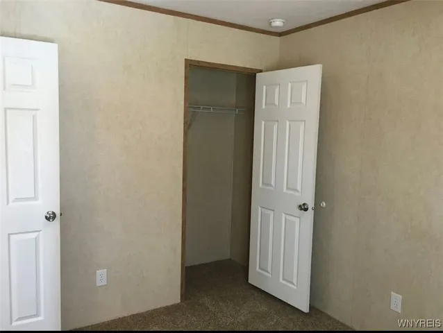 $79,900 | 109 B Elmhurst Drive, Lockport, NY 14094