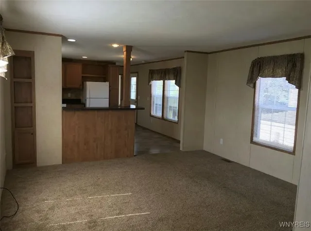 $79,900 | 109 B Elmhurst Drive, Lockport, NY 14094