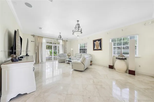 $2,400,000 | 19504 Southwest 135th Court, Miami, FL 33177