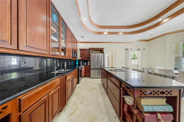 $2,400,000 | 19504 Southwest 135th Court, Miami, FL 33177