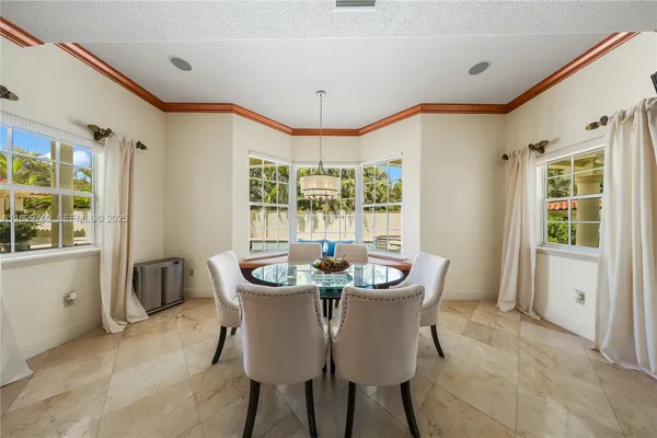 $2,400,000 | 19504 Southwest 135th Court, Miami, FL 33177