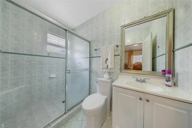 $2,400,000 | 19504 Southwest 135th Court, Miami, FL 33177