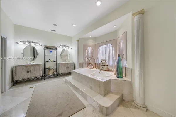 $2,400,000 | 19504 Southwest 135th Court, Miami, FL 33177