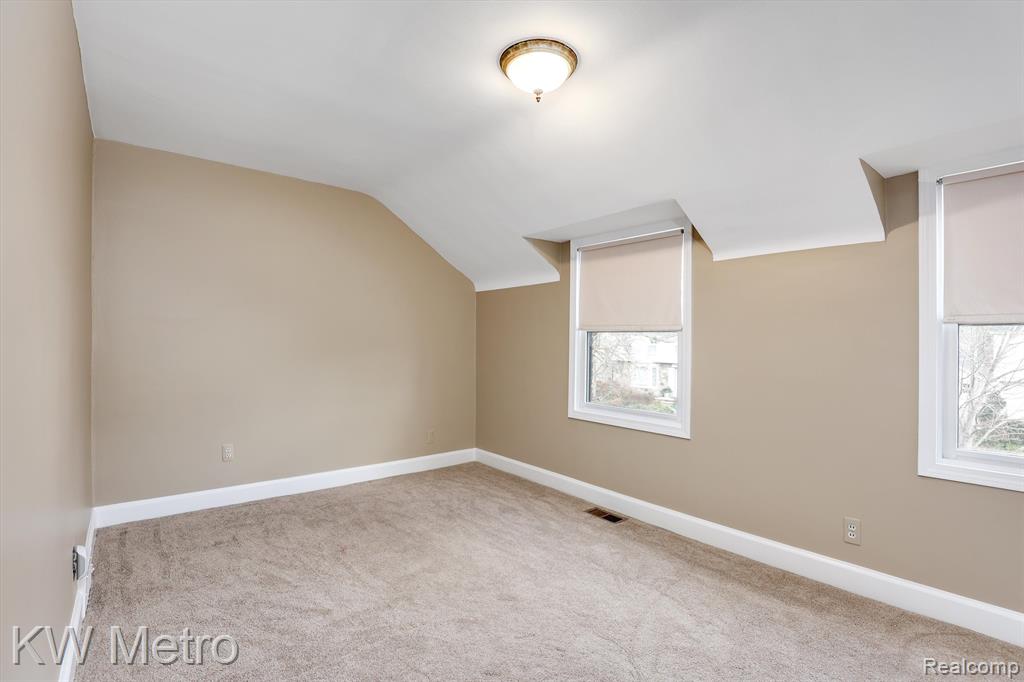 407 Touraine Road Grosse Pointe Farms, MI 48236 - Photo 30 of 43
