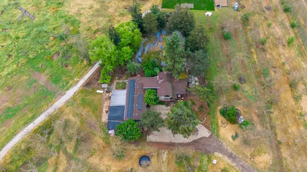 $950,000 | 4607 Archerdale Road, Linden, CA 95236