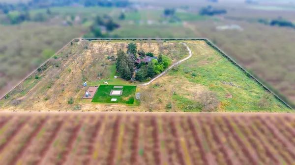 $950,000 | 4607 Archerdale Road, Linden, CA 95236