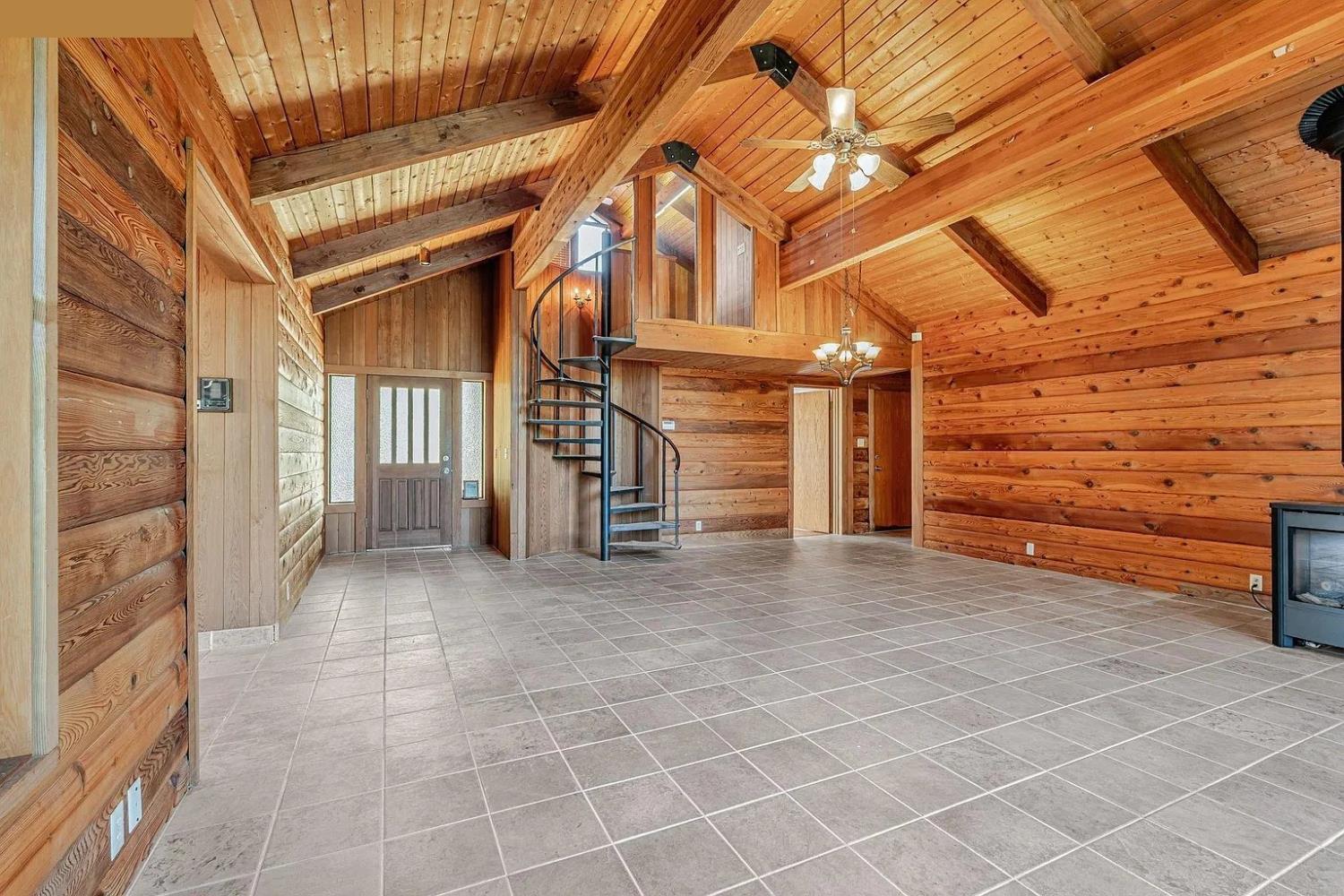 4607 Archerdale Road Linden, CA 95236 - Photo 10 of 50 a view of a storage room