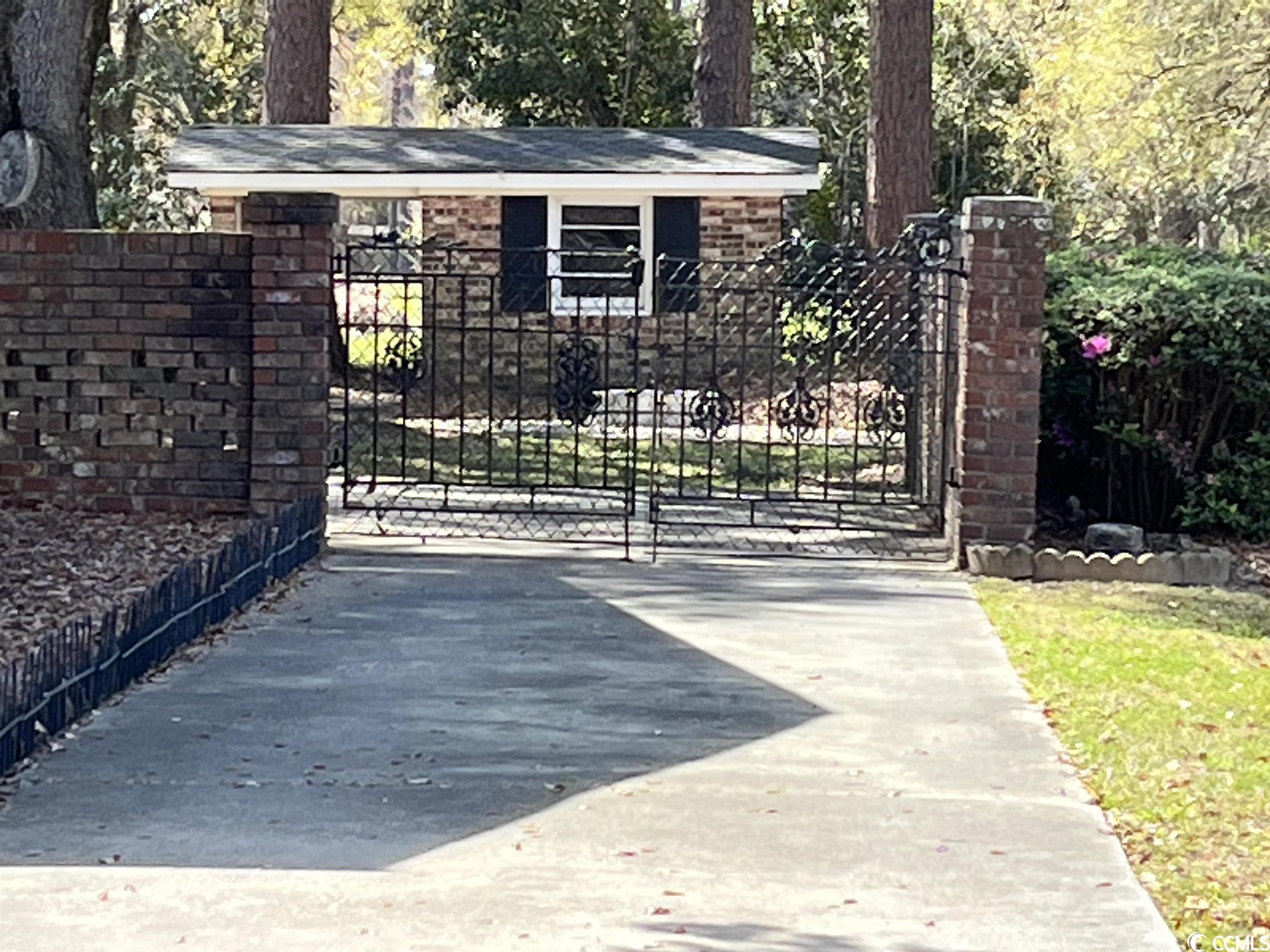 104 County Rd S-22-333 Georgetown, SC 29440 - Photo 3 of 21