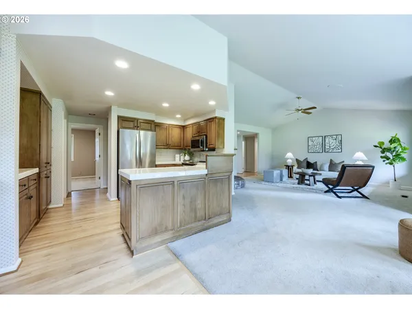 $725,000 | 982 Shaughnessy Lane, Eugene, OR 97401