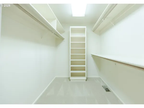 $725,000 | 982 Shaughnessy Lane, Eugene, OR 97401