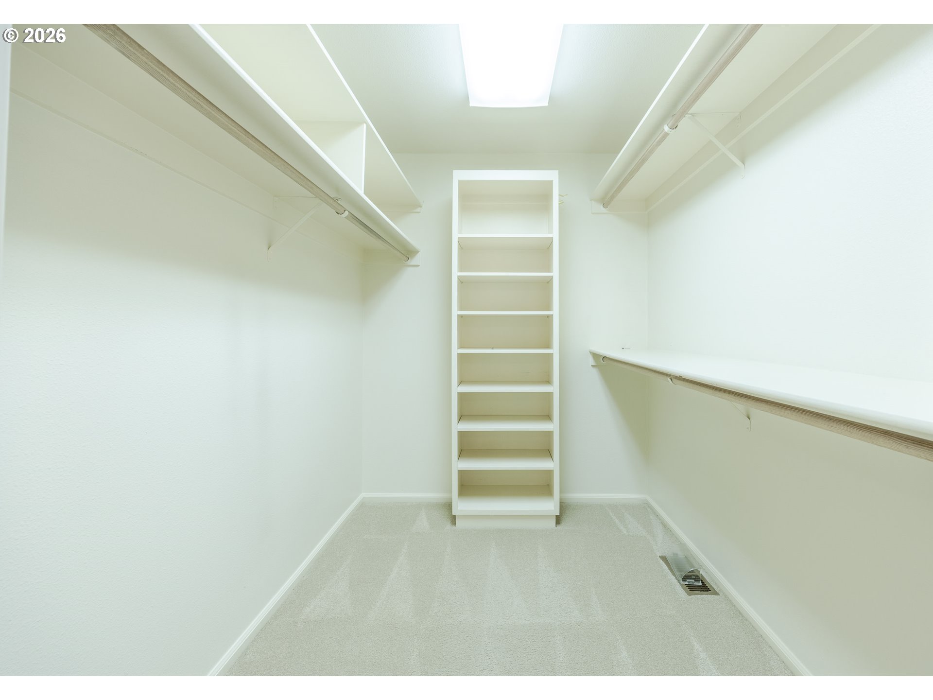 982 Shaughnessy Lane Eugene, OR 97401 - Photo 26 of 48 a view of entryway with stairs