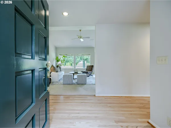 $725,000 | 982 Shaughnessy Lane, Eugene, OR 97401