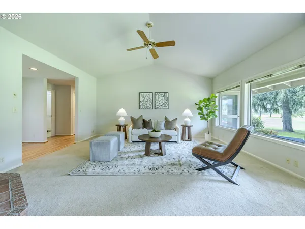 $725,000 | 982 Shaughnessy Lane, Eugene, OR 97401