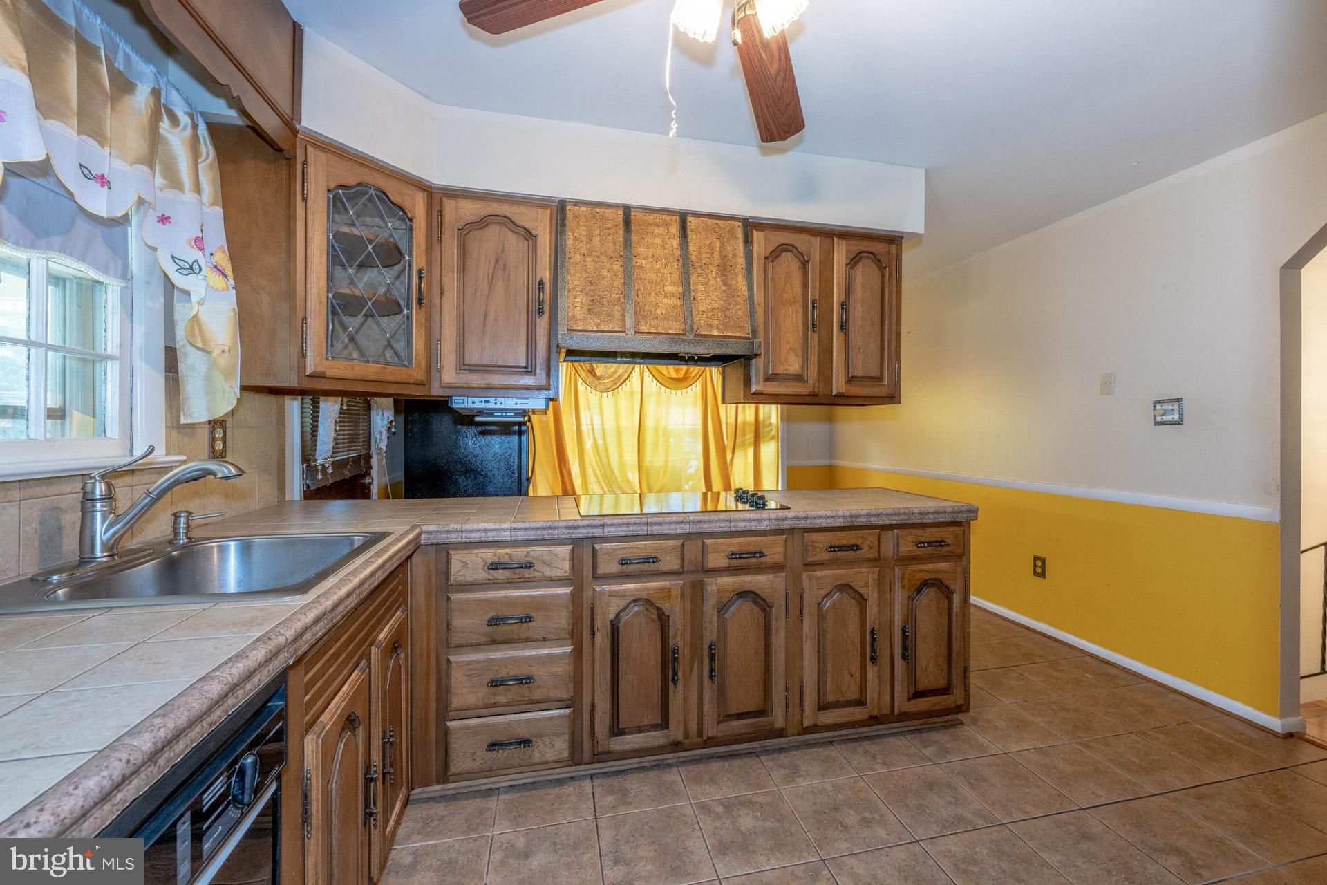 8500 Oxon Hill Road Fort Washington, MD 20744 - Photo 11 of 42