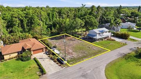 $140,000 | 8325 Cypress Drive South, Fort Myers, FL 33967