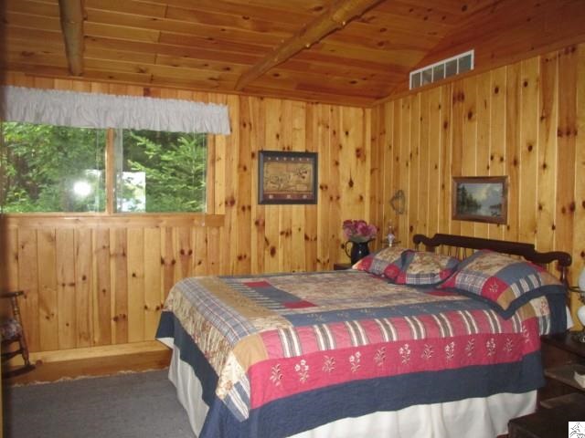 9342 West Branch Road Duluth, MN 55803 - Photo 8 of 17 Master Bedroom