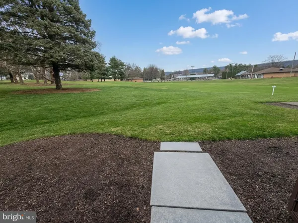 $194,900 | 5840 Fairway Drive West, Unit 1, Fayetteville, PA 17222