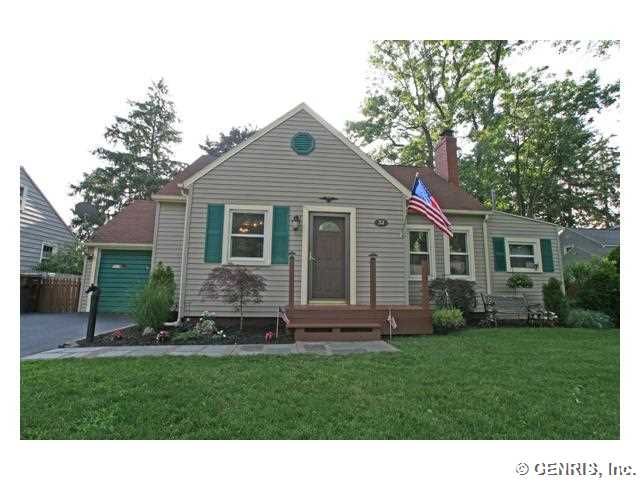 37 Cedar Road Greece, NY 14616 - Photo 1 of 1 Exterior Front