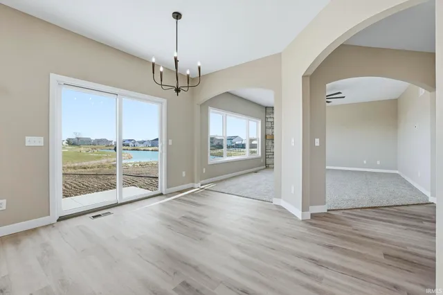 $414,900 | 1010 Arthur Heights Drive, Fort Wayne, IN 46818