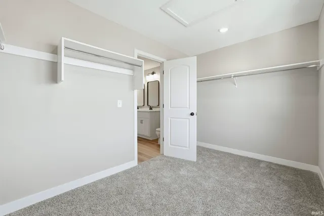 $414,900 | 1010 Arthur Heights Drive, Fort Wayne, IN 46818