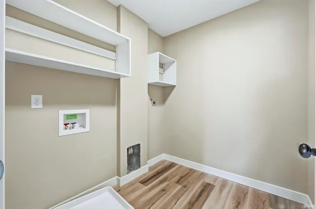 $414,900 | 1010 Arthur Heights Drive, Fort Wayne, IN 46818