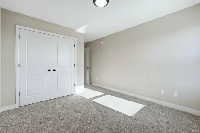 $414,900 | 1010 Arthur Heights Drive, Fort Wayne, IN 46818