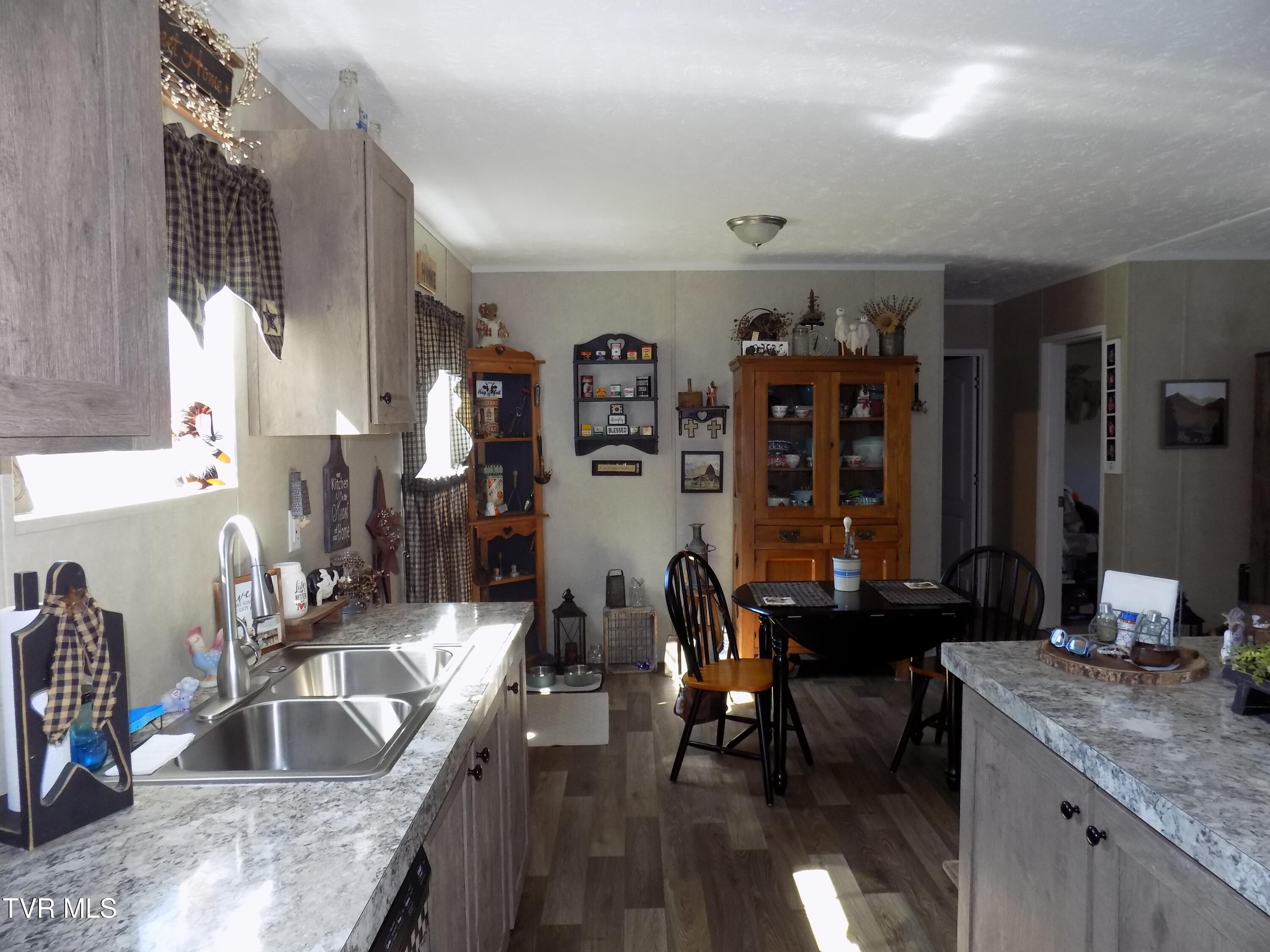130 Ninny Ridge Road Whitesburg, TN 37891 - Photo 29 of 31 DSCN1549
