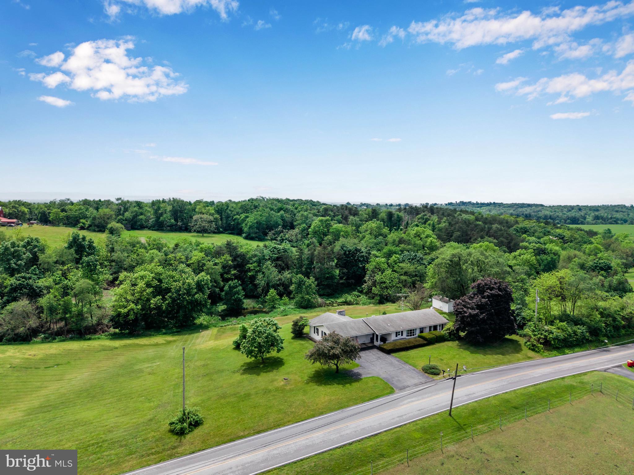 112 Opossum Lake Road Carlisle, PA 17015 - Photo 7 of 32 Gallery Image 7
