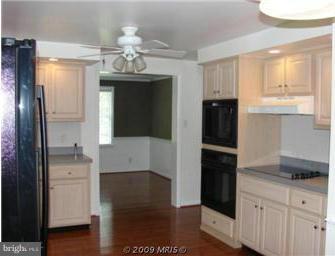12649 Tower Hill Road Midland, VA 22728 - Photo 11 of 24 Kitchen