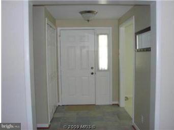 12649 Tower Hill Road Midland, VA 22728 - Photo 6 of 24 Foyer