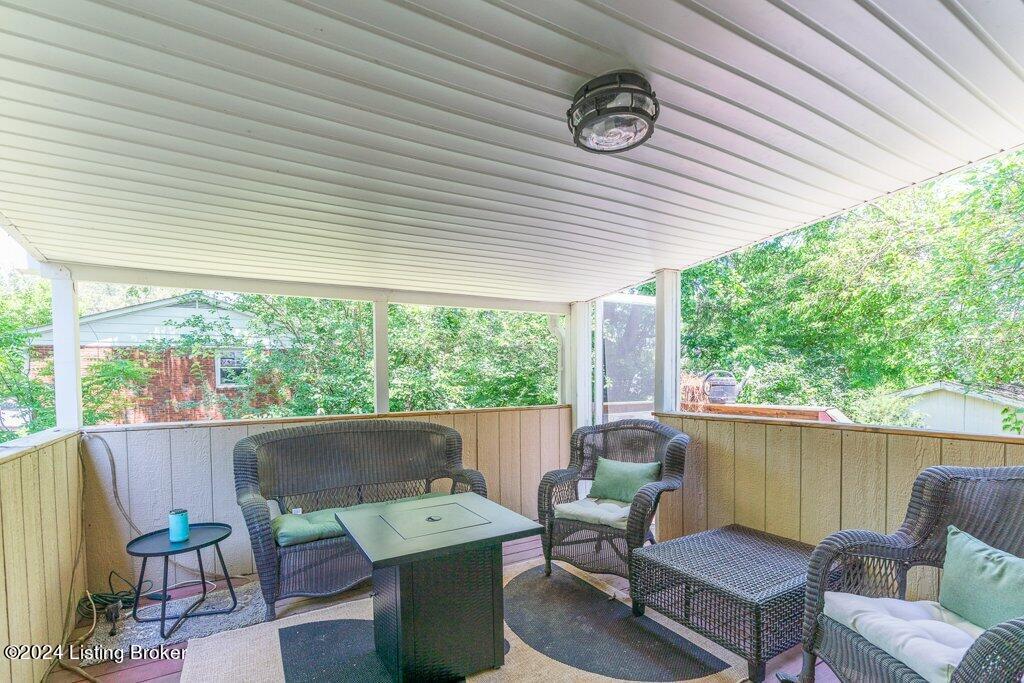 803 Rockbridge Road Louisville, KY 40243 - Photo 23 of 45 027-803-27_m