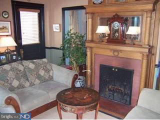 2520 Mansion Road Huntingdon Valley, PA 19006 - Photo 3 of 6