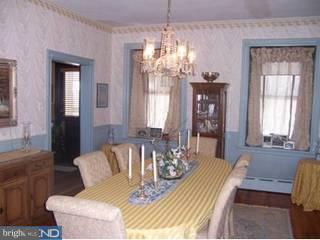 2520 Mansion Road Huntingdon Valley, PA 19006 - Photo 4 of 6
