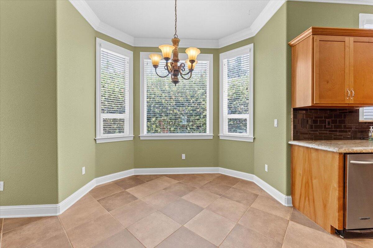 4556 Yellowstone Drive Redding, CA 96002 - Photo 12 of 44 14-4556 Yellowstone Dr - I-9