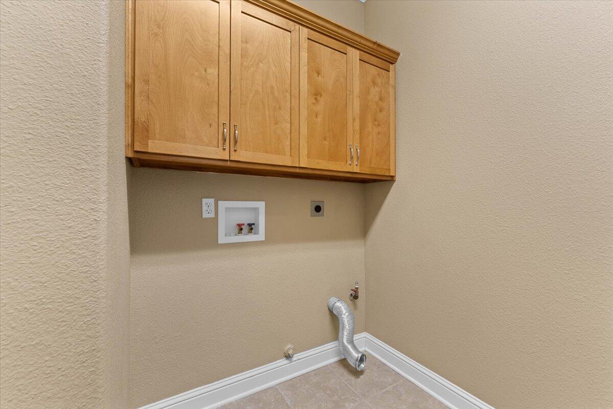 4556 Yellowstone Drive Redding, CA 96002 - Photo 32 of 44 43-4556 Yellowstone Dr - I-34