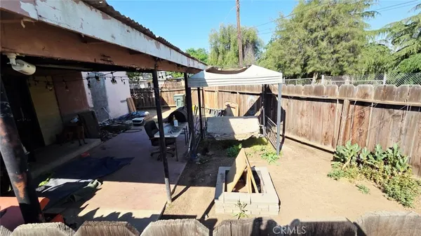$299,999 | 410 Niles Street, Bakersfield, CA 93305