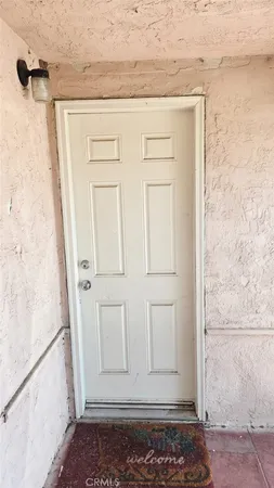 $299,999 | 410 Niles Street, Bakersfield, CA 93305