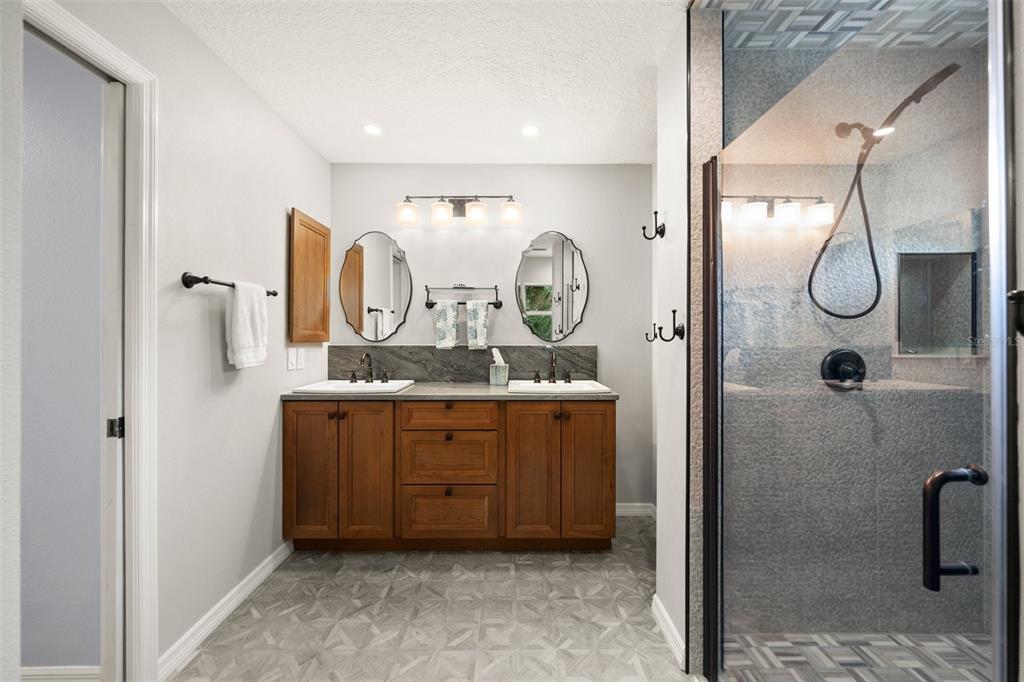 840 Van Gogh Road Englewood, FL 34223 - Photo 22 of 39