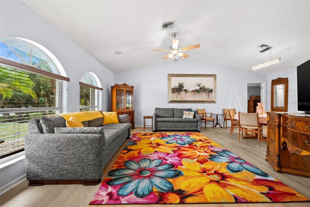 840 Van Gogh Road Englewood, FL 34223 - Photo 6 of 39