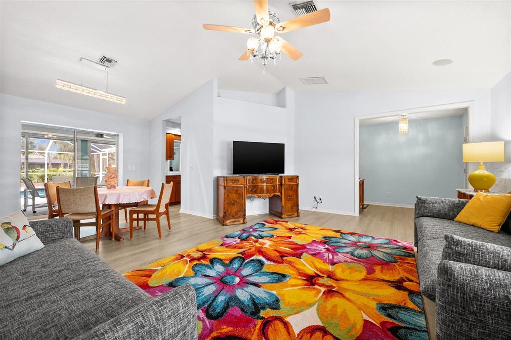 840 Van Gogh Road Englewood, FL 34223 - Photo 8 of 39