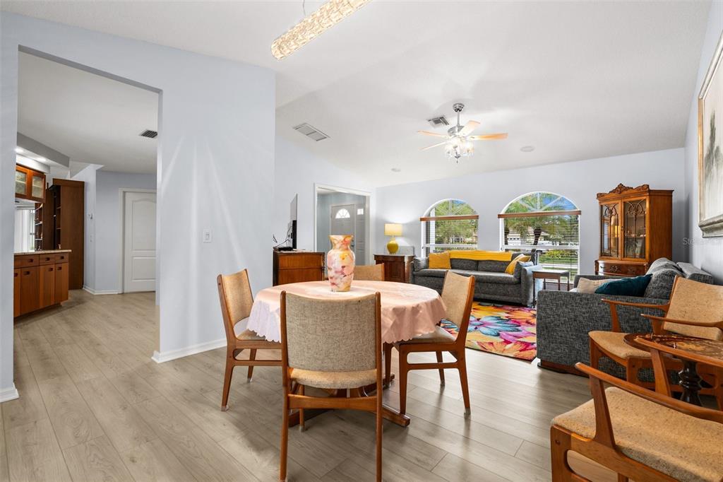 840 Van Gogh Road Englewood, FL 34223 - Photo 9 of 39