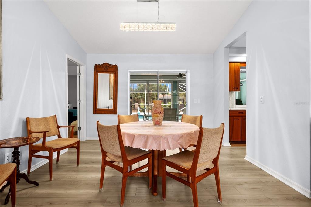 840 Van Gogh Road Englewood, FL 34223 - Photo 10 of 39