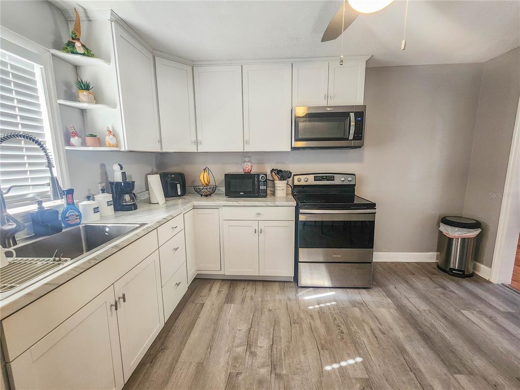 2207 Laurel Street Palatka, FL 32177 - Photo 15 of 56